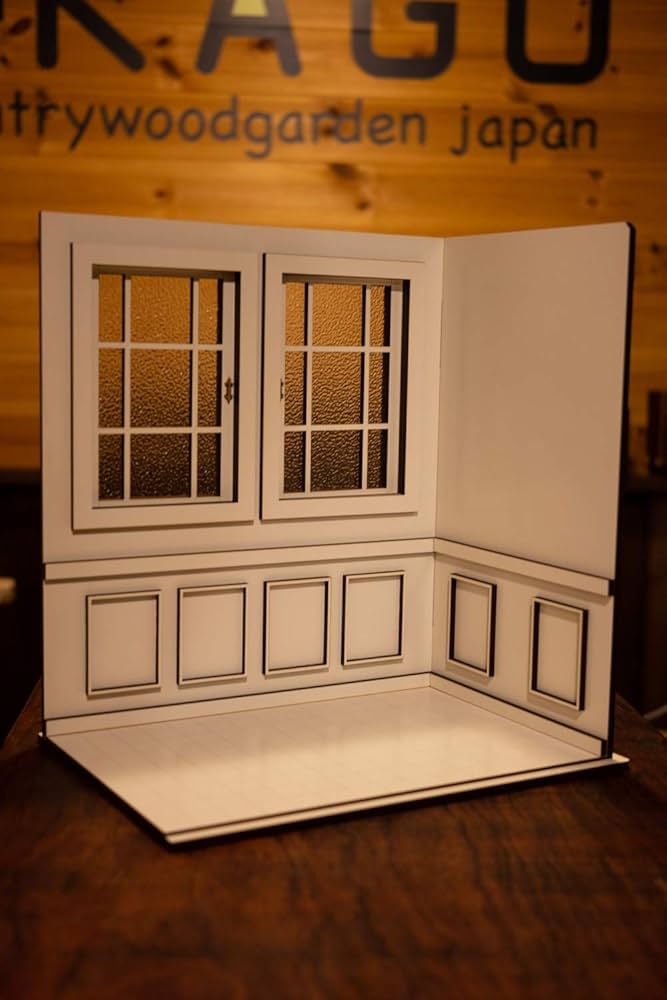 ドールハウス　出窓＊ナチュラル＊アイボリー ドールハウス出窓＊ナチュラル＊アイボリー